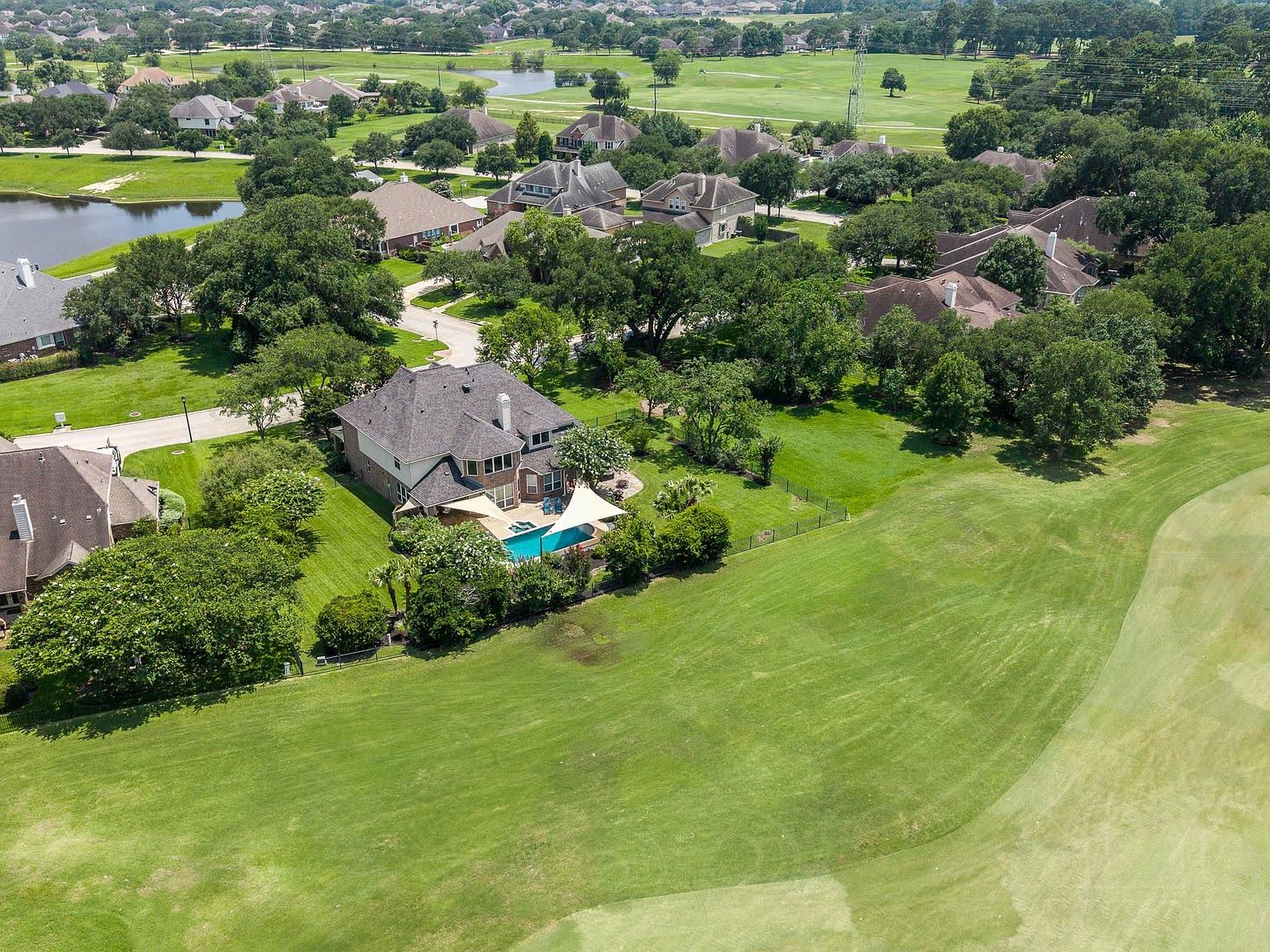 5914 Oakmoss Trail, Spring, Texas — listing photograph 41